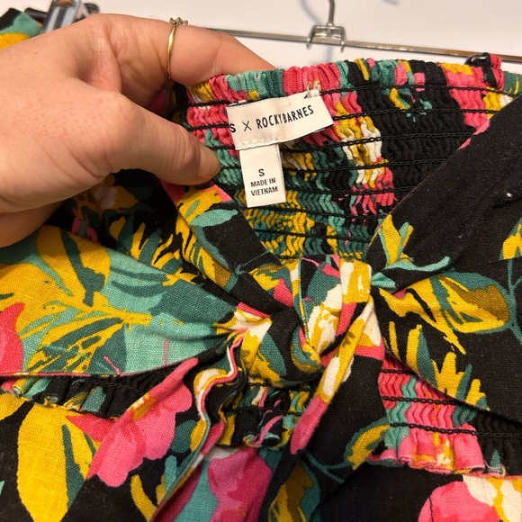 Express x Rocky Barnes Tropical Floral Print Crop Top & Short Set Size Small - Picture 10 of 10